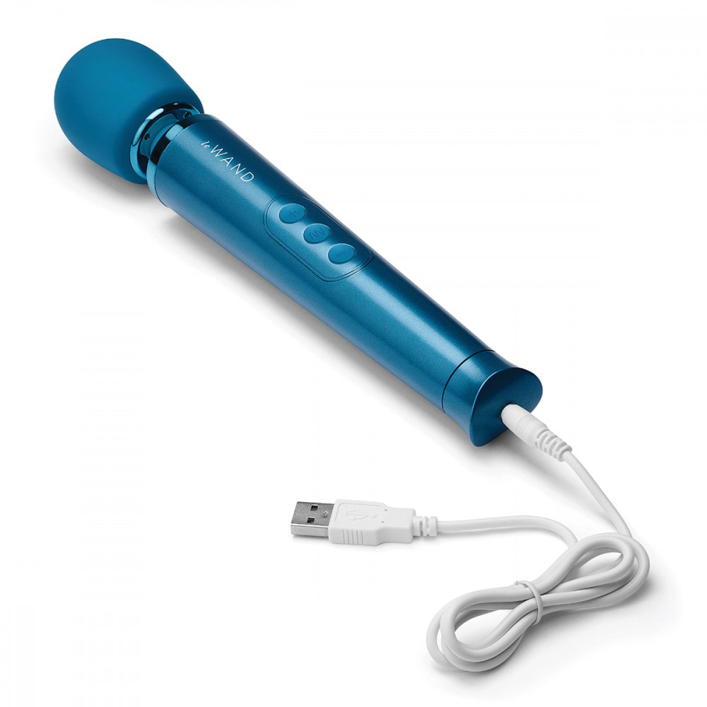 Le Wand Petite Rechargeable Massager | Melody's Room